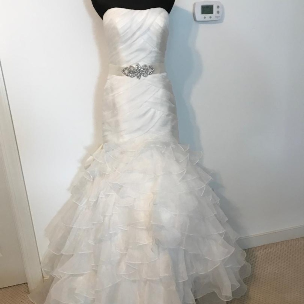 BRIDAL - Picture 2 of 6